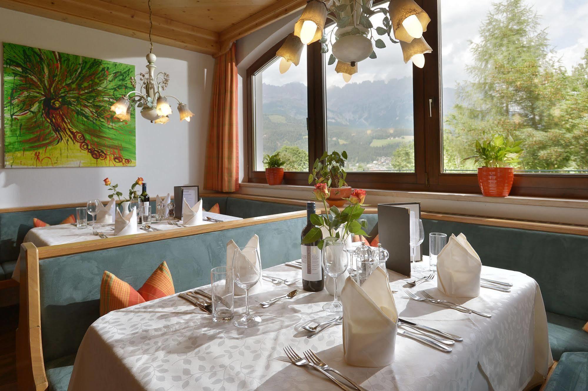 Familienhotel Christoph เอลล์เมา ภายนอก รูปภาพ