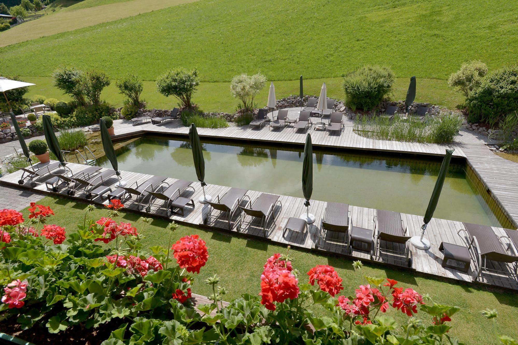 Familienhotel Christoph เอลล์เมา ภายนอก รูปภาพ